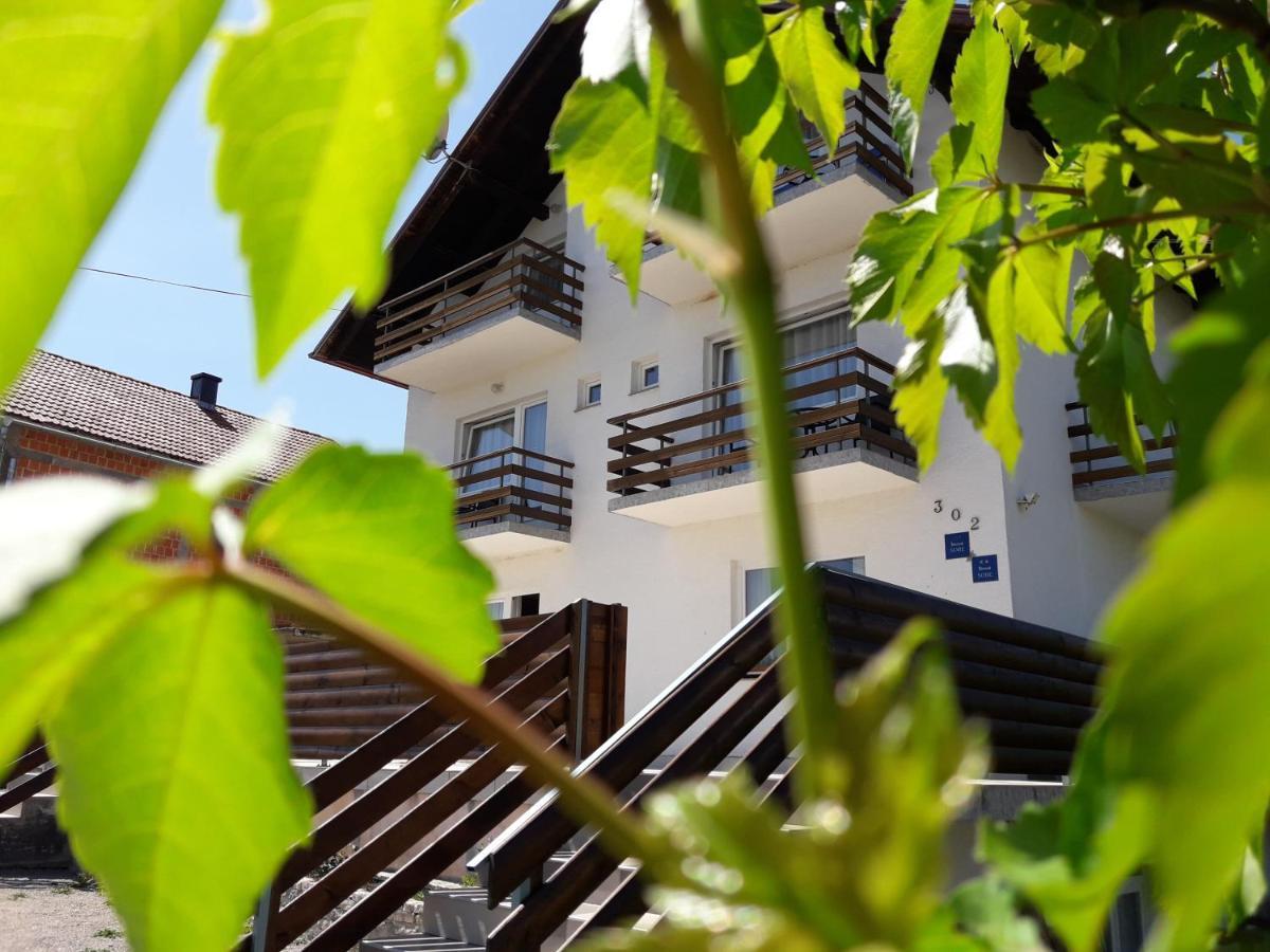 Hotel M&N Zafran Grabovac  Zewnętrze zdjęcie
